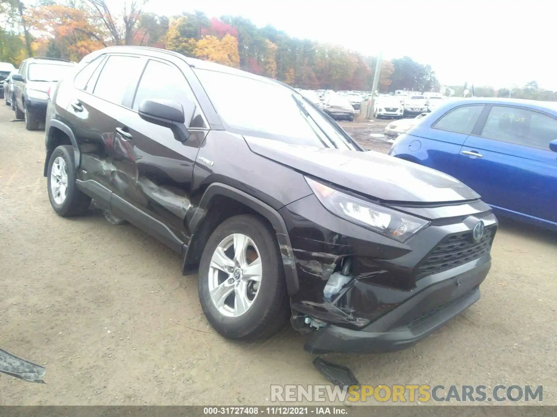 1 Photograph of a damaged car 2T3L6RFV9MW011356 TOYOTA RAV4 2021