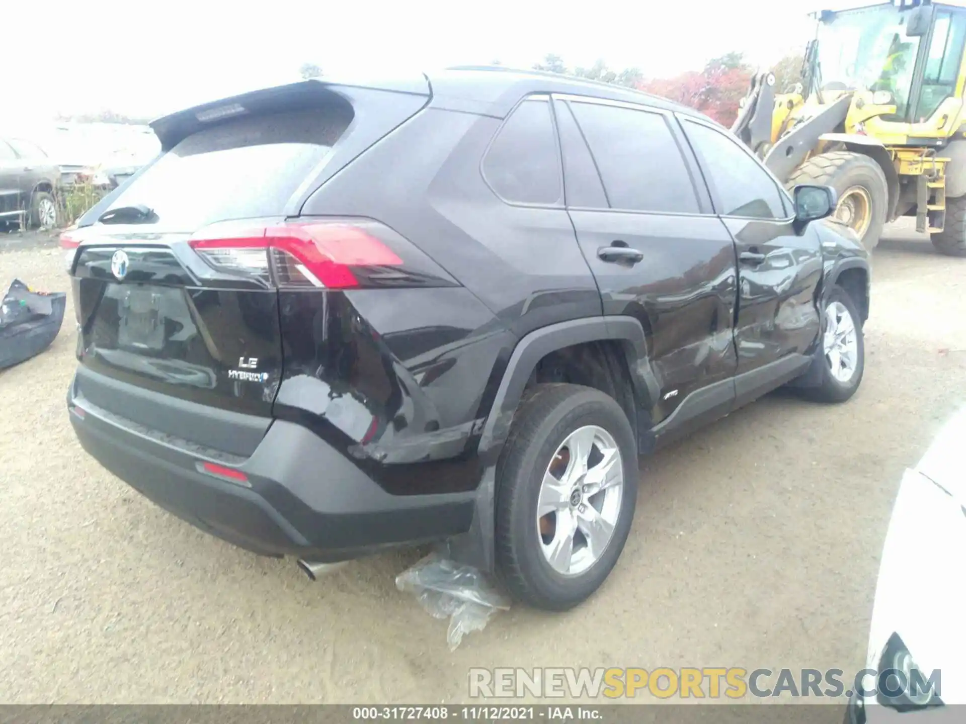 4 Photograph of a damaged car 2T3L6RFV9MW011356 TOYOTA RAV4 2021