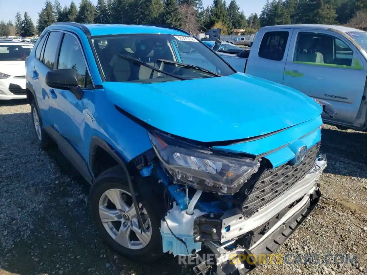 1 Photograph of a damaged car 2T3LWRFV7MW127624 TOYOTA RAV4 2021