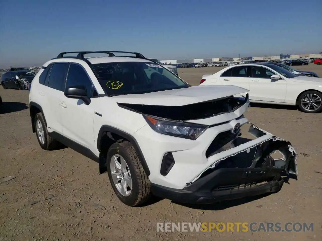 1 Photograph of a damaged car 2T3LWRFV9MW114504 TOYOTA RAV4 2021