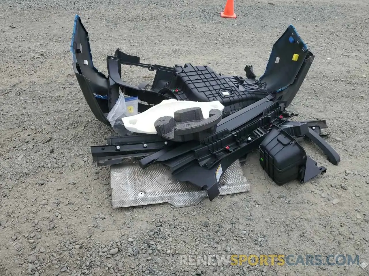 13 Photograph of a damaged car 2T3M6RFV0MW018636 TOYOTA RAV4 2021