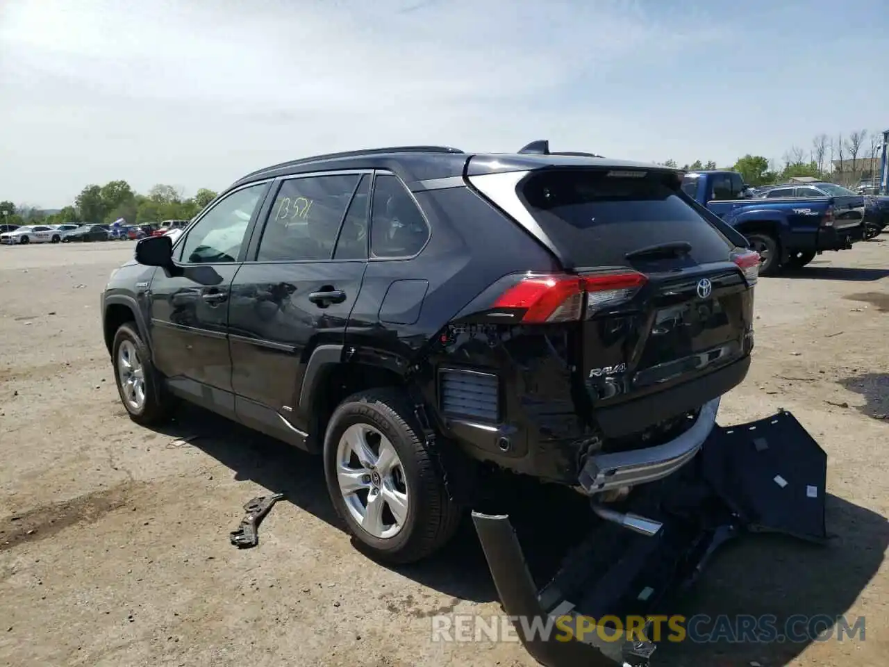 3 Photograph of a damaged car 2T3M6RFV2MW017312 TOYOTA RAV4 2021