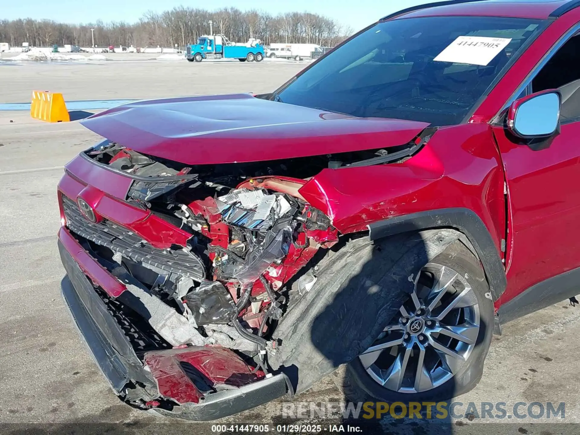 6 Photograph of a damaged car 2T3N1RFV0MW247059 TOYOTA RAV4 2021