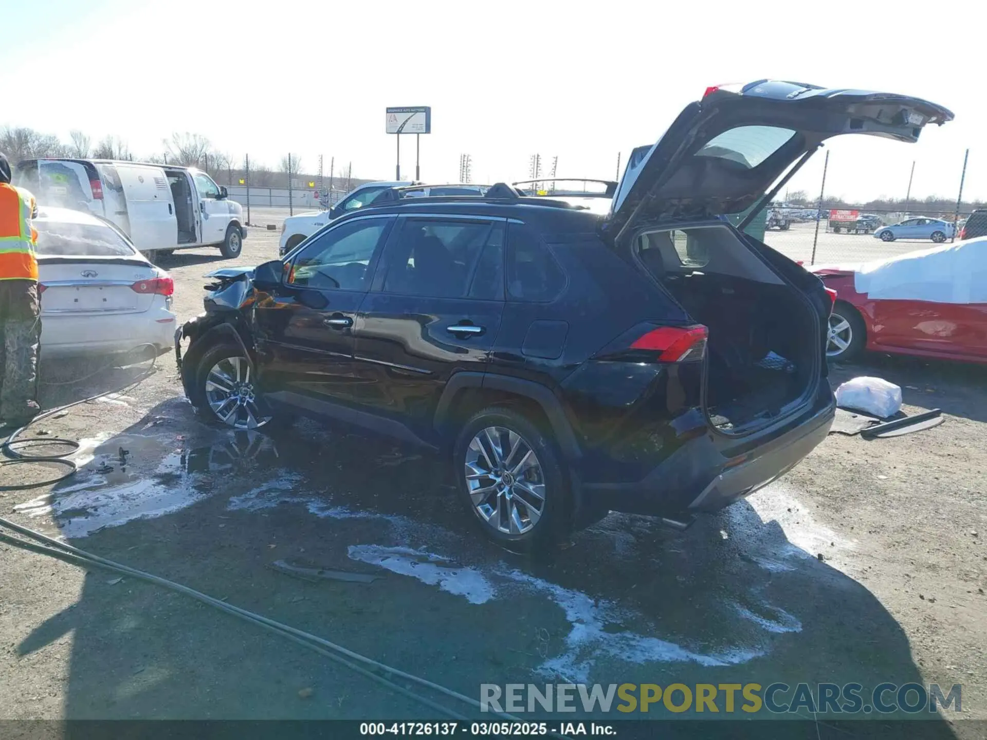 3 Photograph of a damaged car 2T3N1RFV3MC216051 TOYOTA RAV4 2021