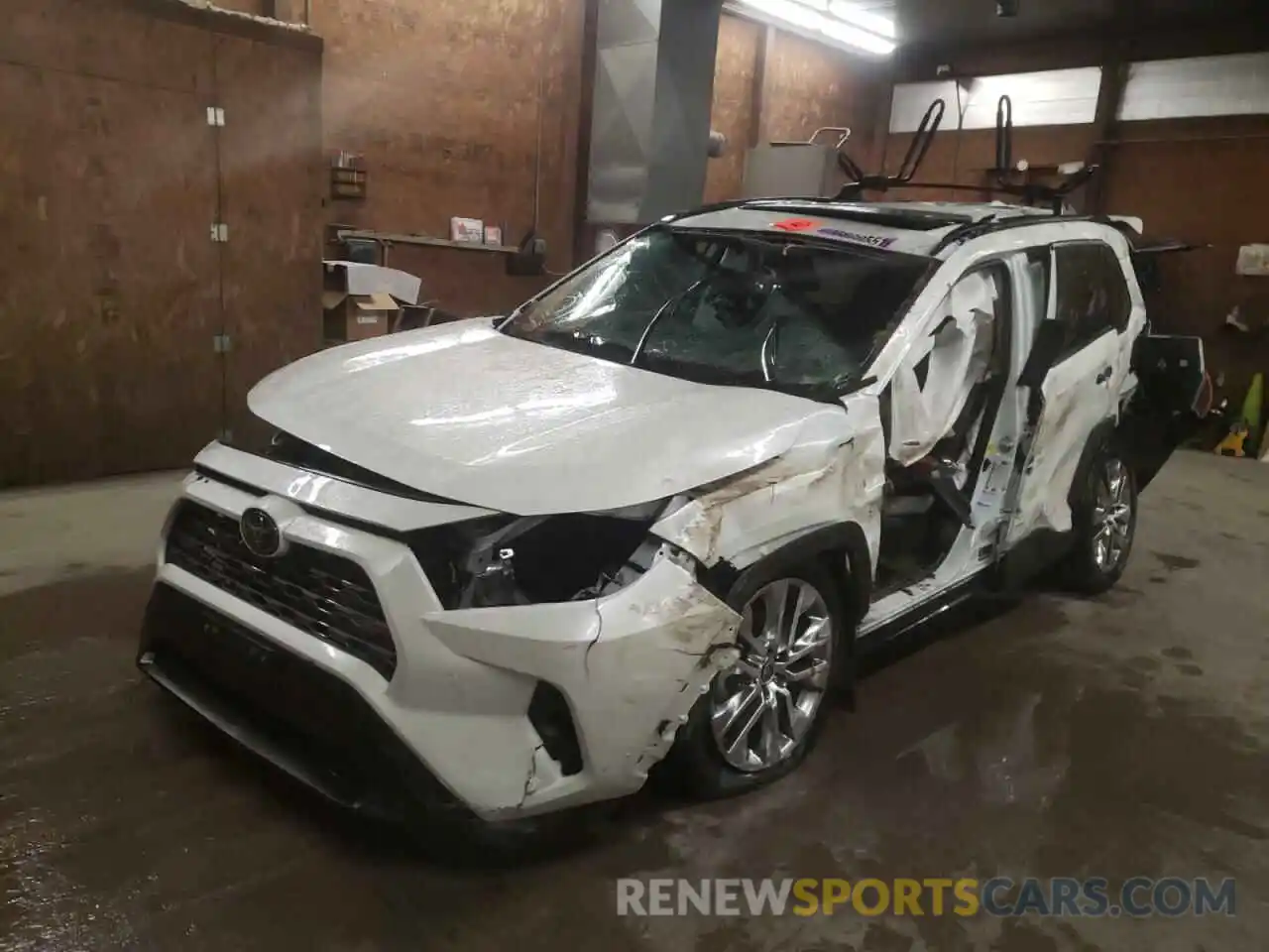 2 Photograph of a damaged car 2T3N1RFV4MW173869 TOYOTA RAV4 2021