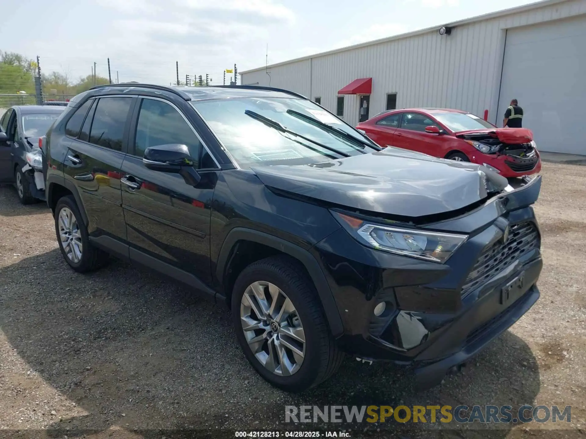1 Photograph of a damaged car 2T3N1RFV5MC234471 TOYOTA RAV4 2021