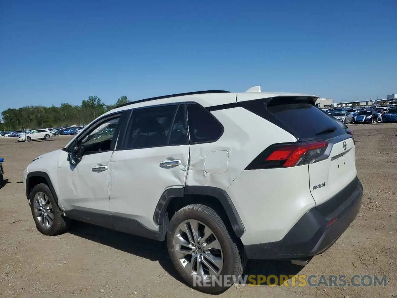 2 Photograph of a damaged car 2T3N1RFV5MW207673 TOYOTA RAV4 2021