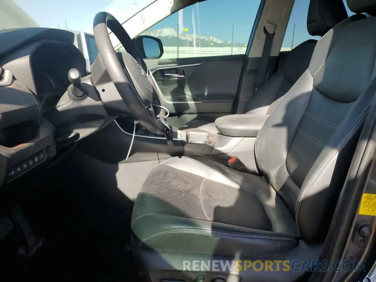 7 Photograph of a damaged car 2T3N1RFV6MC145850 TOYOTA RAV4 2021