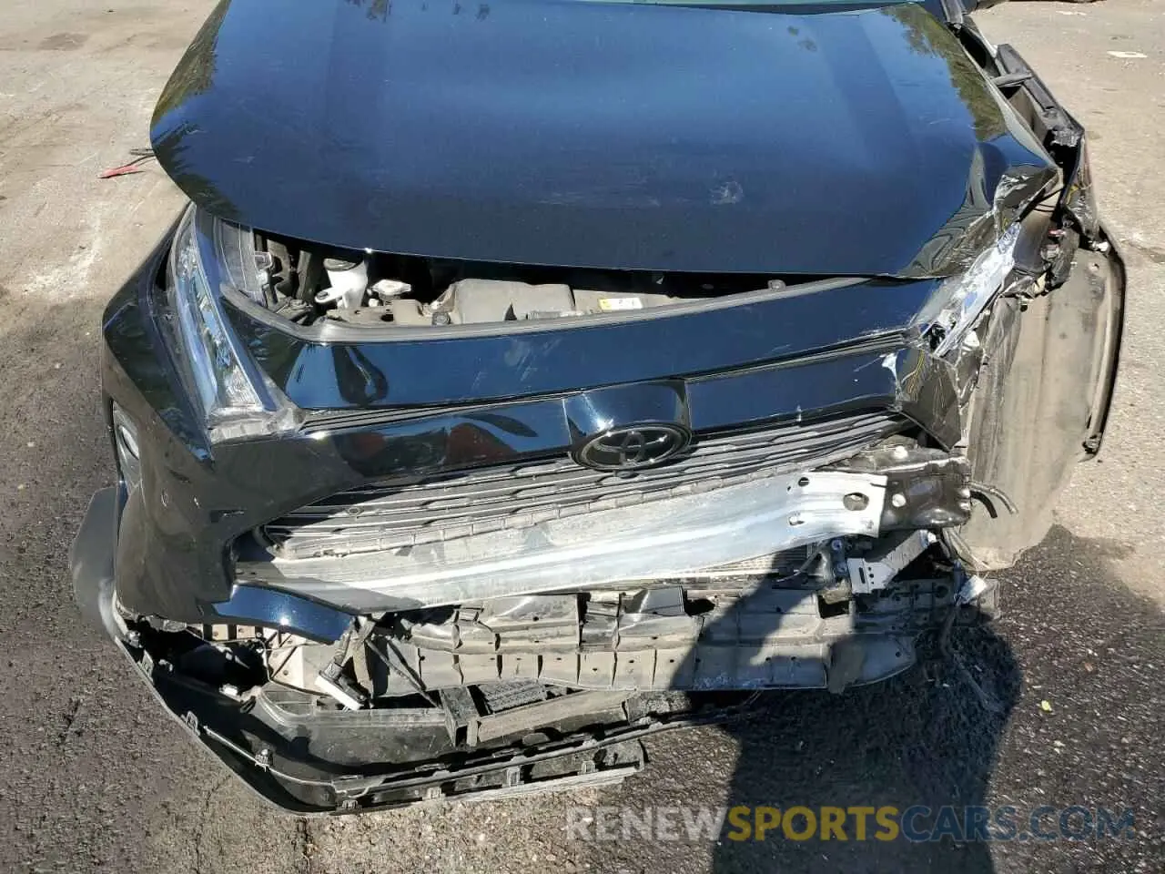 11 Photograph of a damaged car 2T3N1RFV7MC193552 TOYOTA RAV4 2021