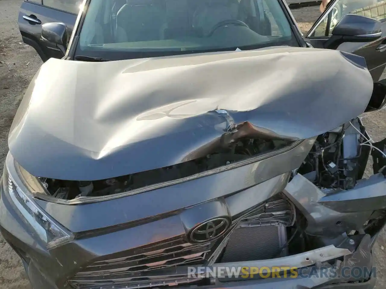 12 Photograph of a damaged car 2T3N1RFV7MC256004 TOYOTA RAV4 2021