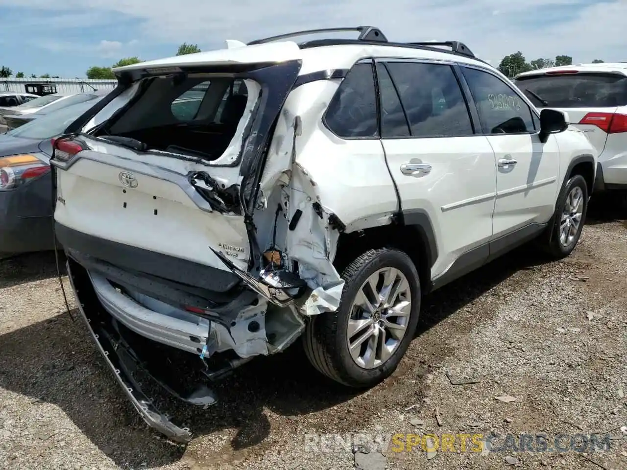 4 Photograph of a damaged car 2T3N1RFV9MW222662 TOYOTA RAV4 2021