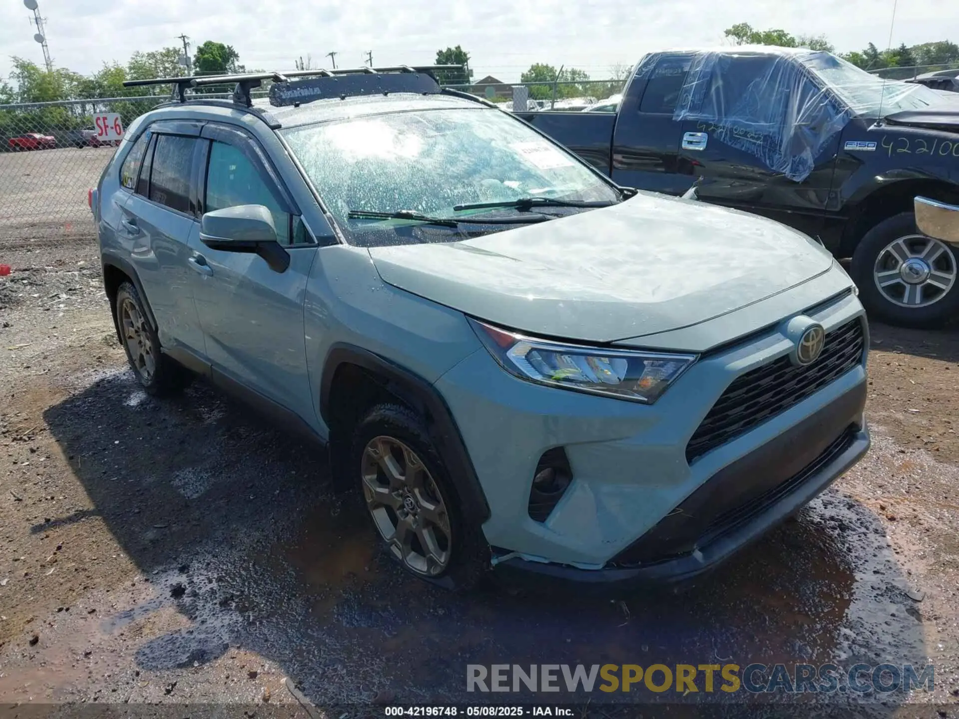 1 Photograph of a damaged car 2T3P1RFV0MC144315 TOYOTA RAV4 2021