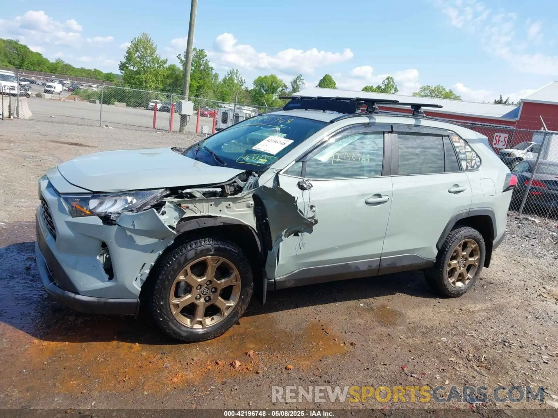 14 Photograph of a damaged car 2T3P1RFV0MC144315 TOYOTA RAV4 2021