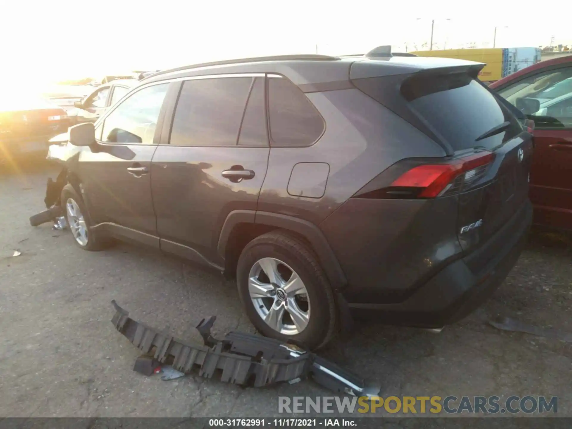 3 Photograph of a damaged car 2T3P1RFV0MC145237 TOYOTA RAV4 2021