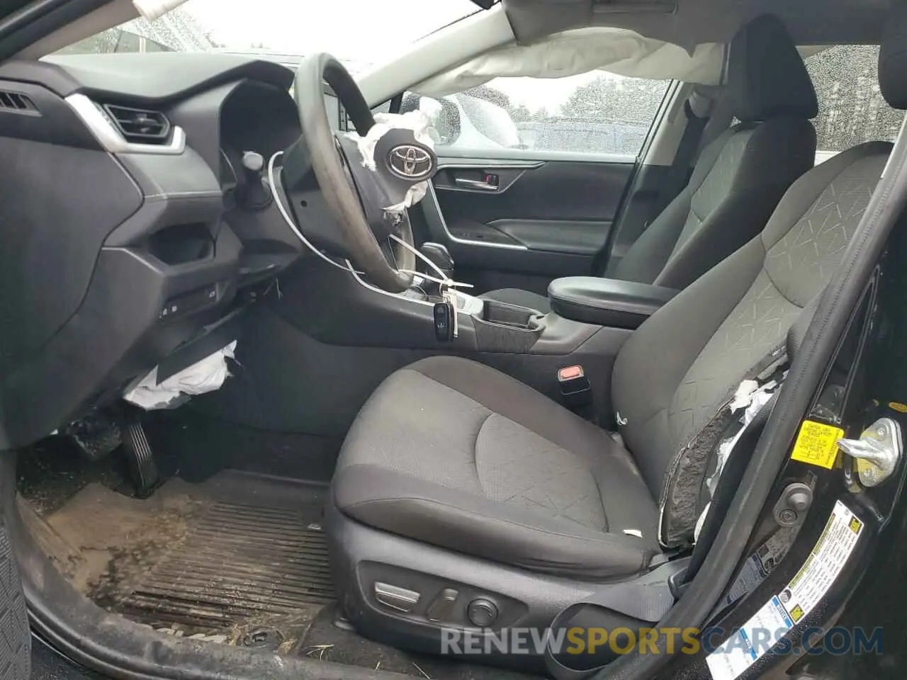 7 Photograph of a damaged car 2T3P1RFV0MC154519 TOYOTA RAV4 2021