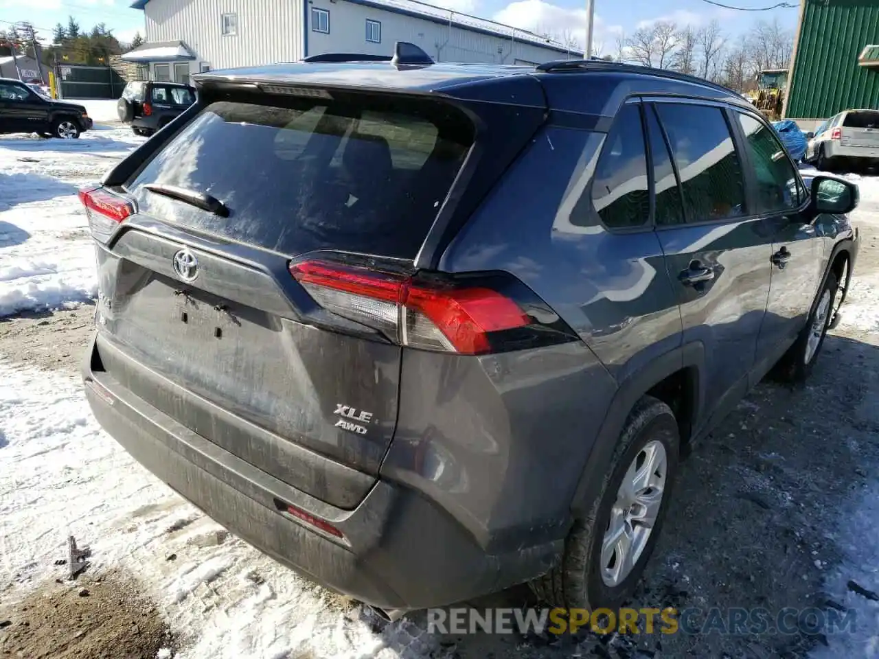 4 Photograph of a damaged car 2T3P1RFV0MC185401 TOYOTA RAV4 2021