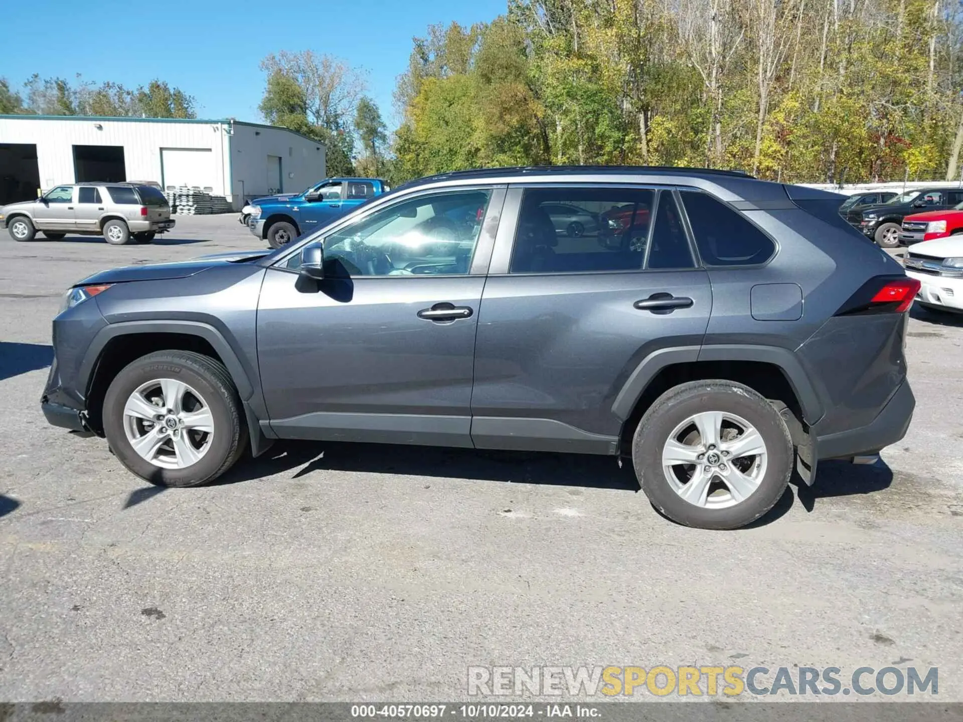 14 Photograph of a damaged car 2T3P1RFV0MC186399 TOYOTA RAV4 2021