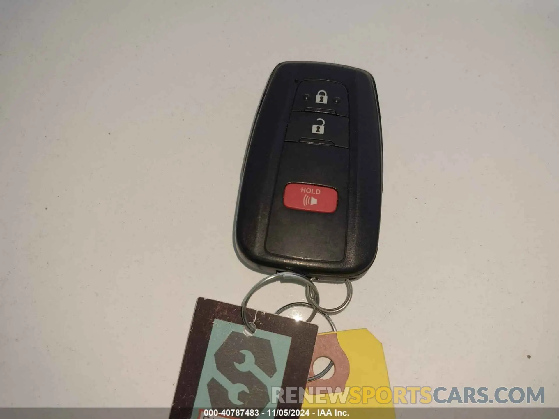 11 Photograph of a damaged car 2T3P1RFV0MC186757 TOYOTA RAV4 2021