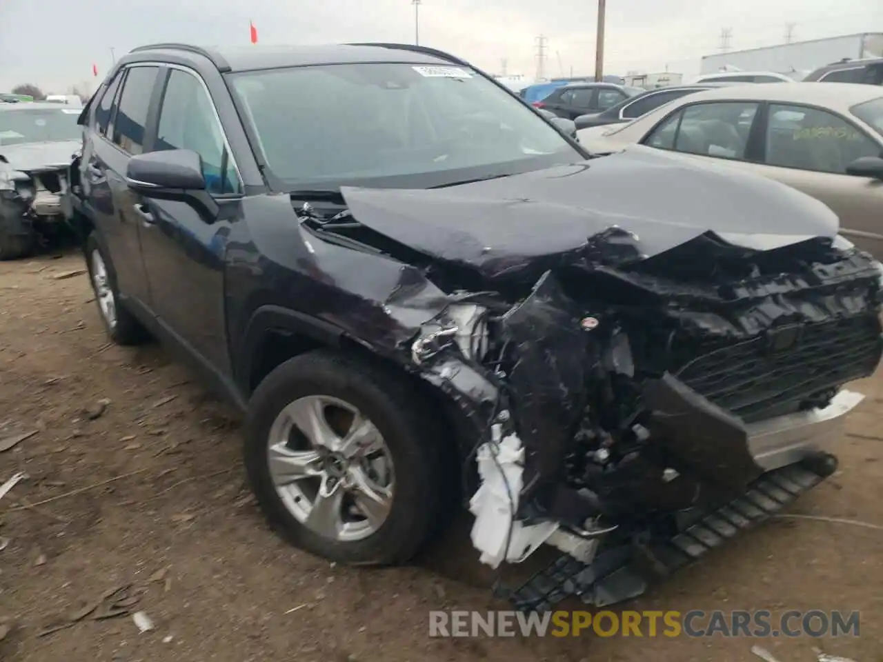 1 Photograph of a damaged car 2T3P1RFV0MC213682 TOYOTA RAV4 2021