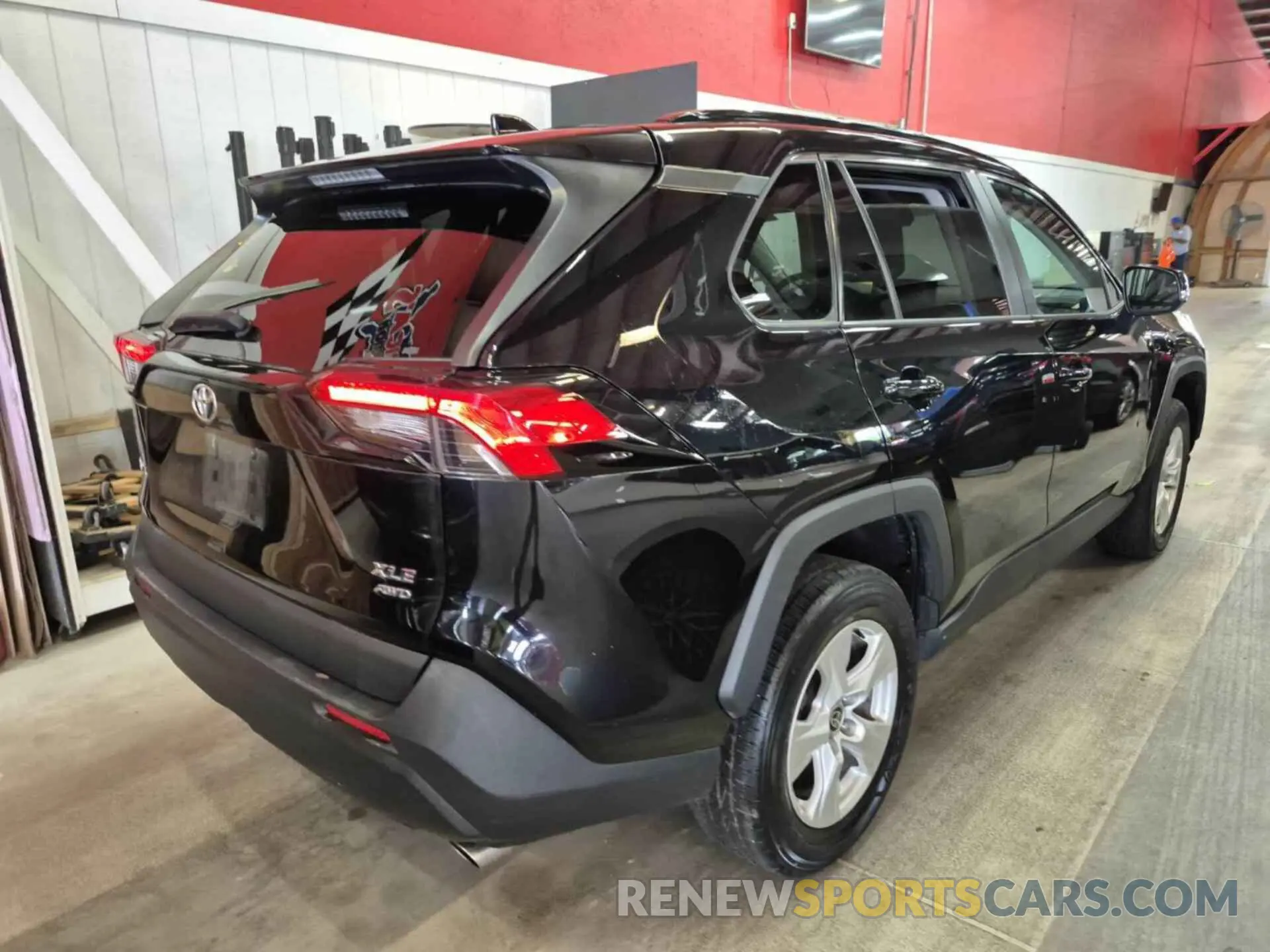 22 Photograph of a damaged car 2T3P1RFV0MC214508 TOYOTA RAV4 2021