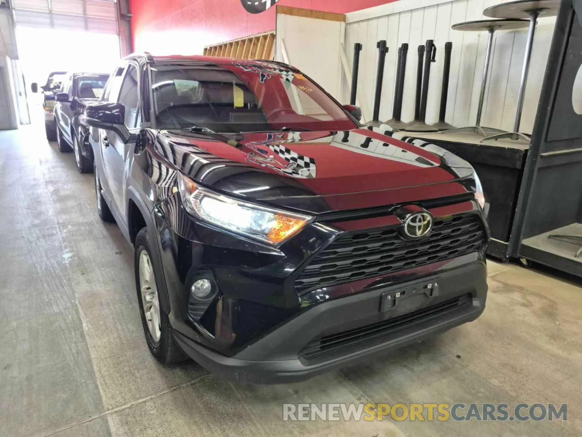 5 Photograph of a damaged car 2T3P1RFV0MC214508 TOYOTA RAV4 2021