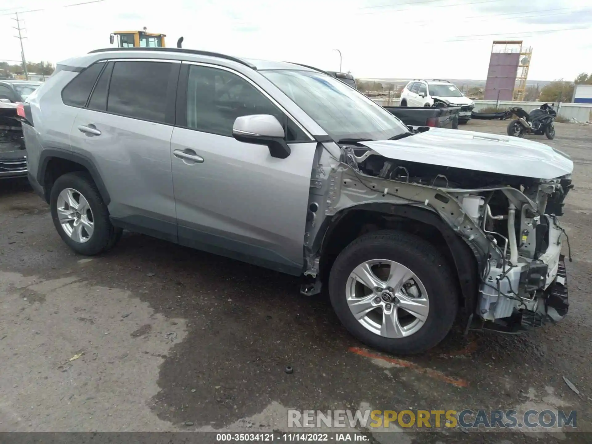 1 Photograph of a damaged car 2T3P1RFV0MC223189 TOYOTA RAV4 2021