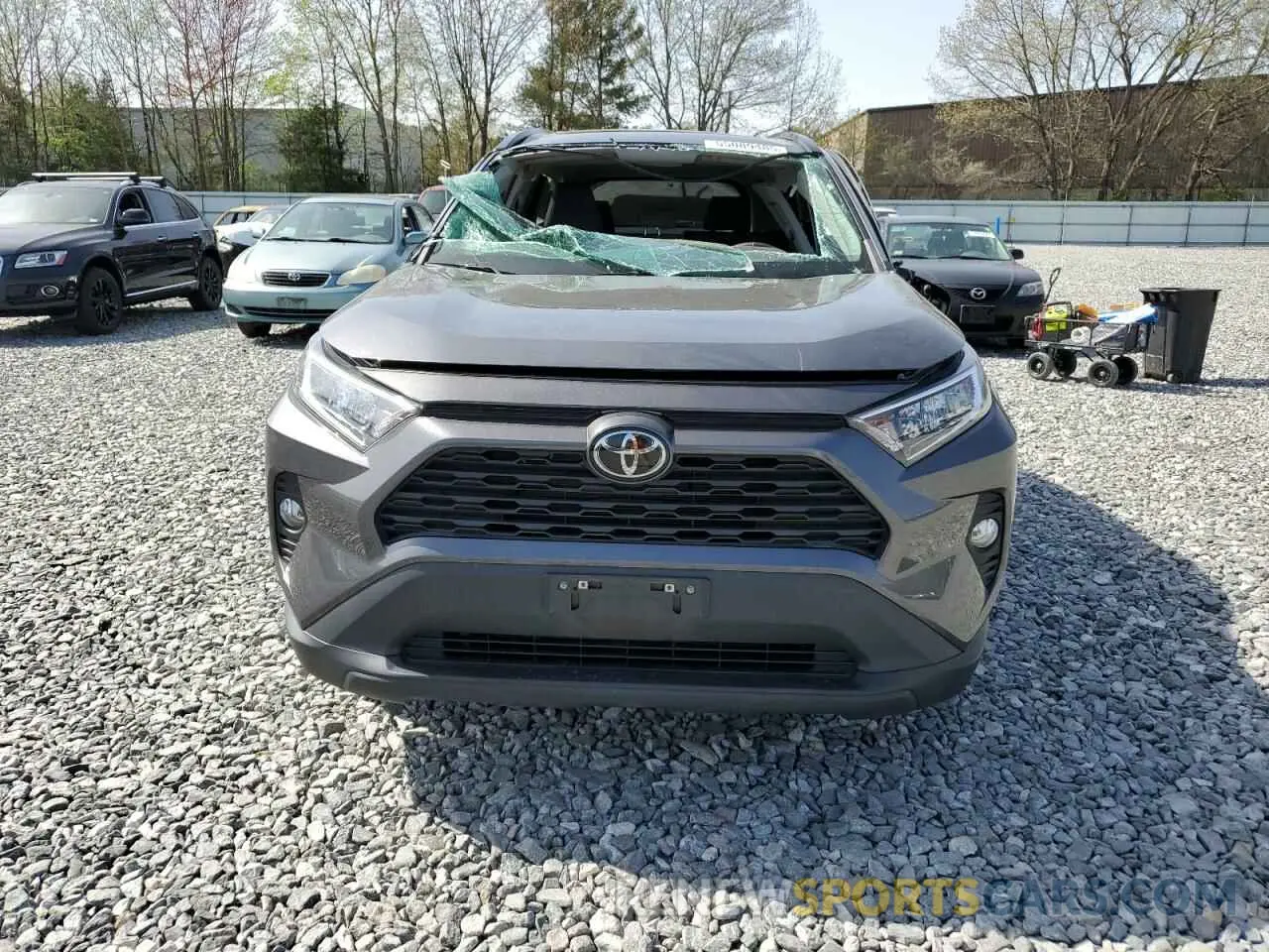 5 Photograph of a damaged car 2T3P1RFV0MC226772 TOYOTA RAV4 2021