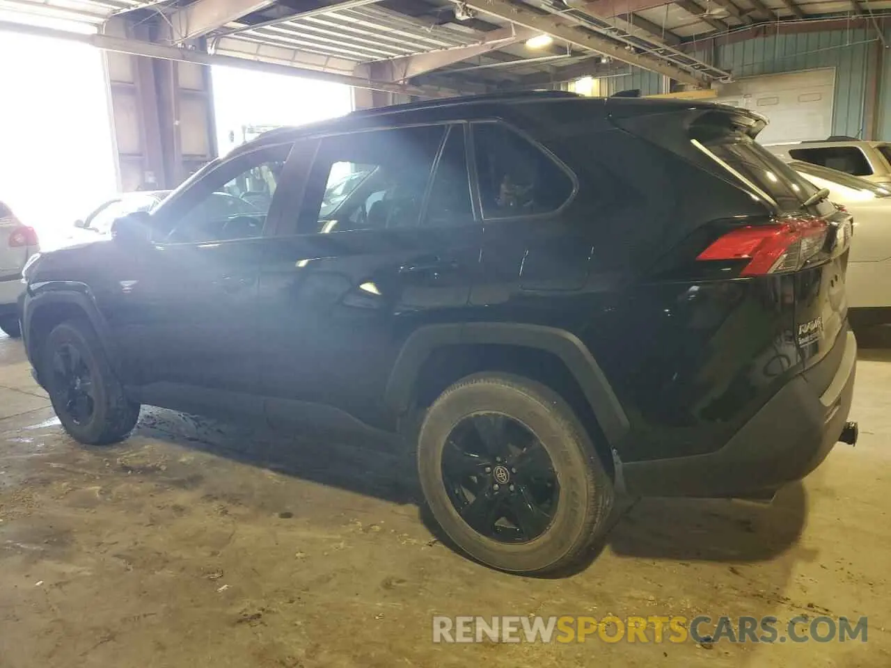 2 Photograph of a damaged car 2T3P1RFV0MC249999 TOYOTA RAV4 2021