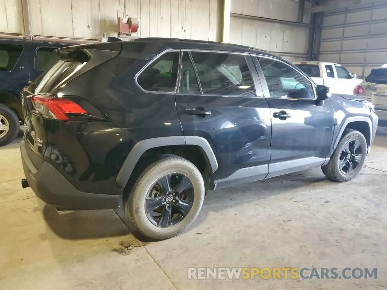 3 Photograph of a damaged car 2T3P1RFV0MC249999 TOYOTA RAV4 2021