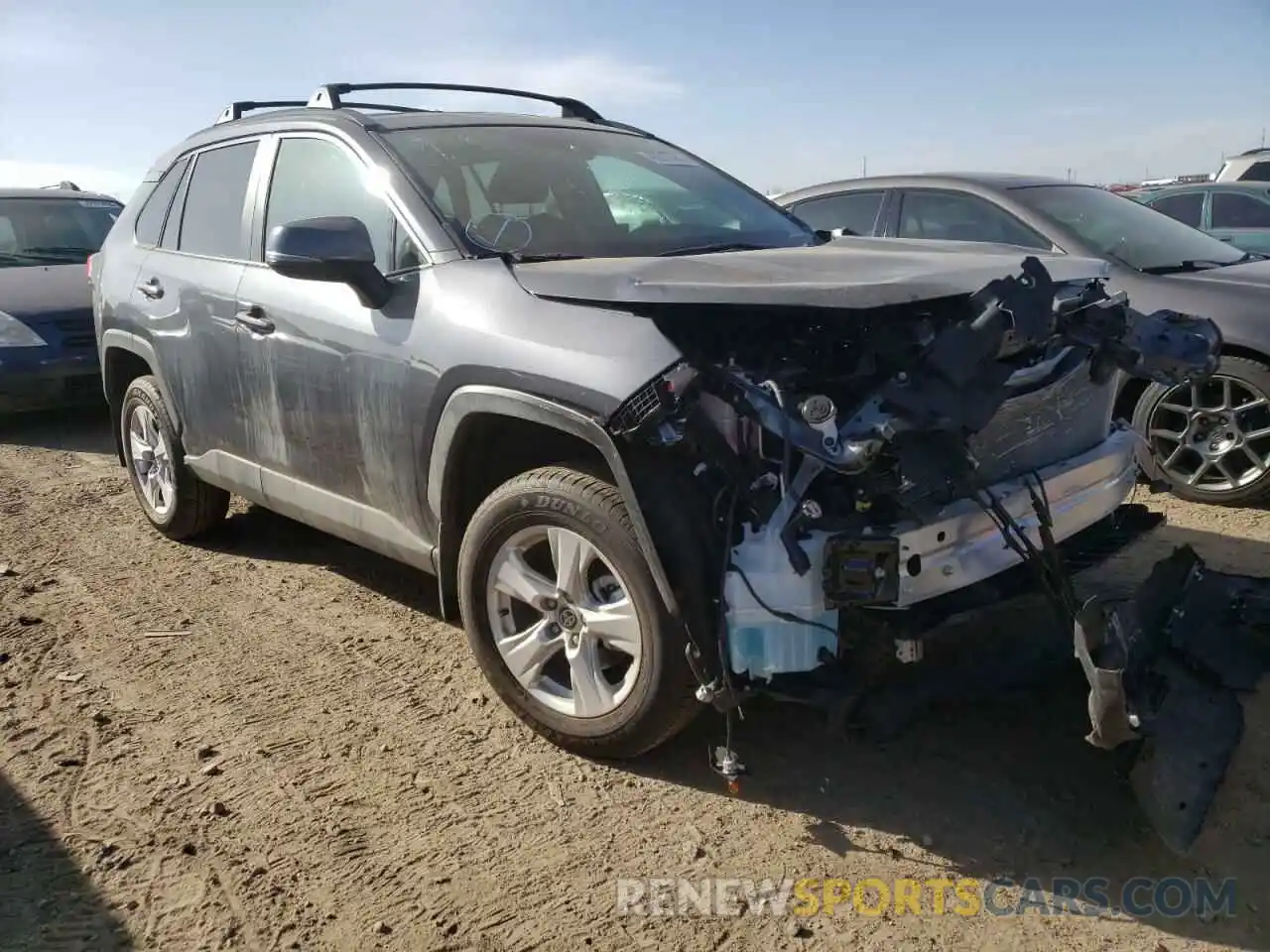 1 Photograph of a damaged car 2T3P1RFV0MC253373 TOYOTA RAV4 2021