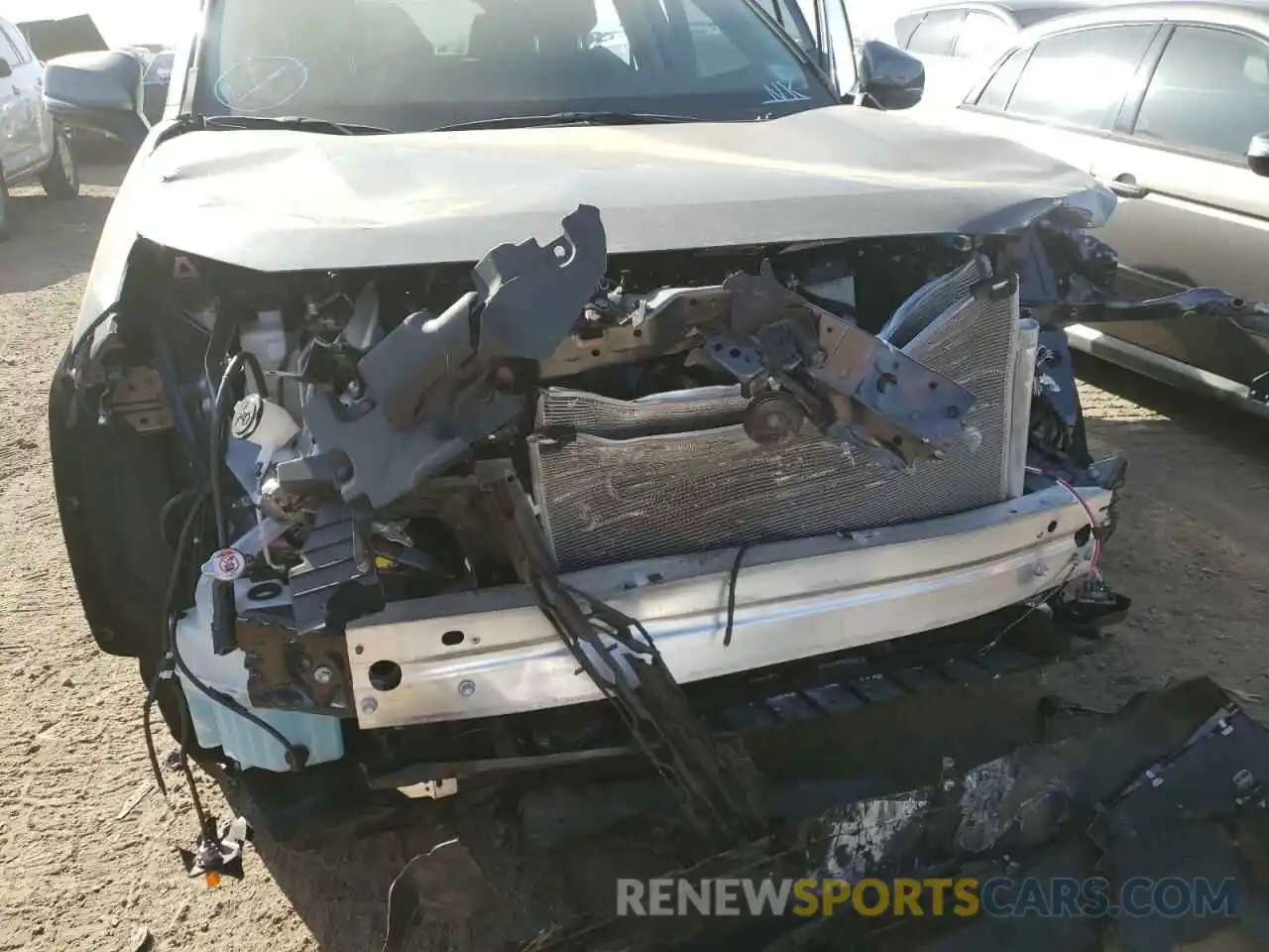 9 Photograph of a damaged car 2T3P1RFV0MC253373 TOYOTA RAV4 2021