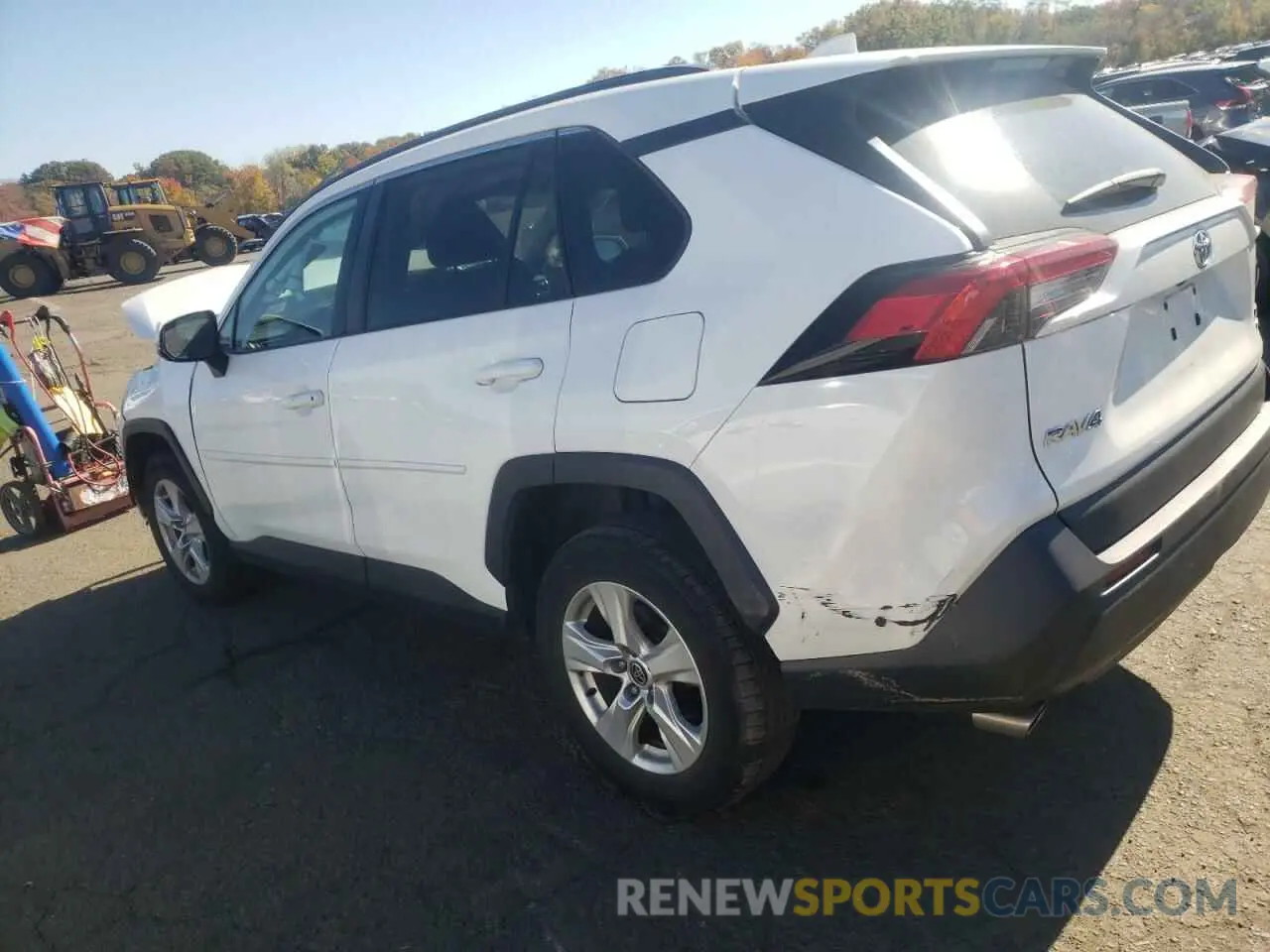 2 Photograph of a damaged car 2T3P1RFV0MC254538 TOYOTA RAV4 2021