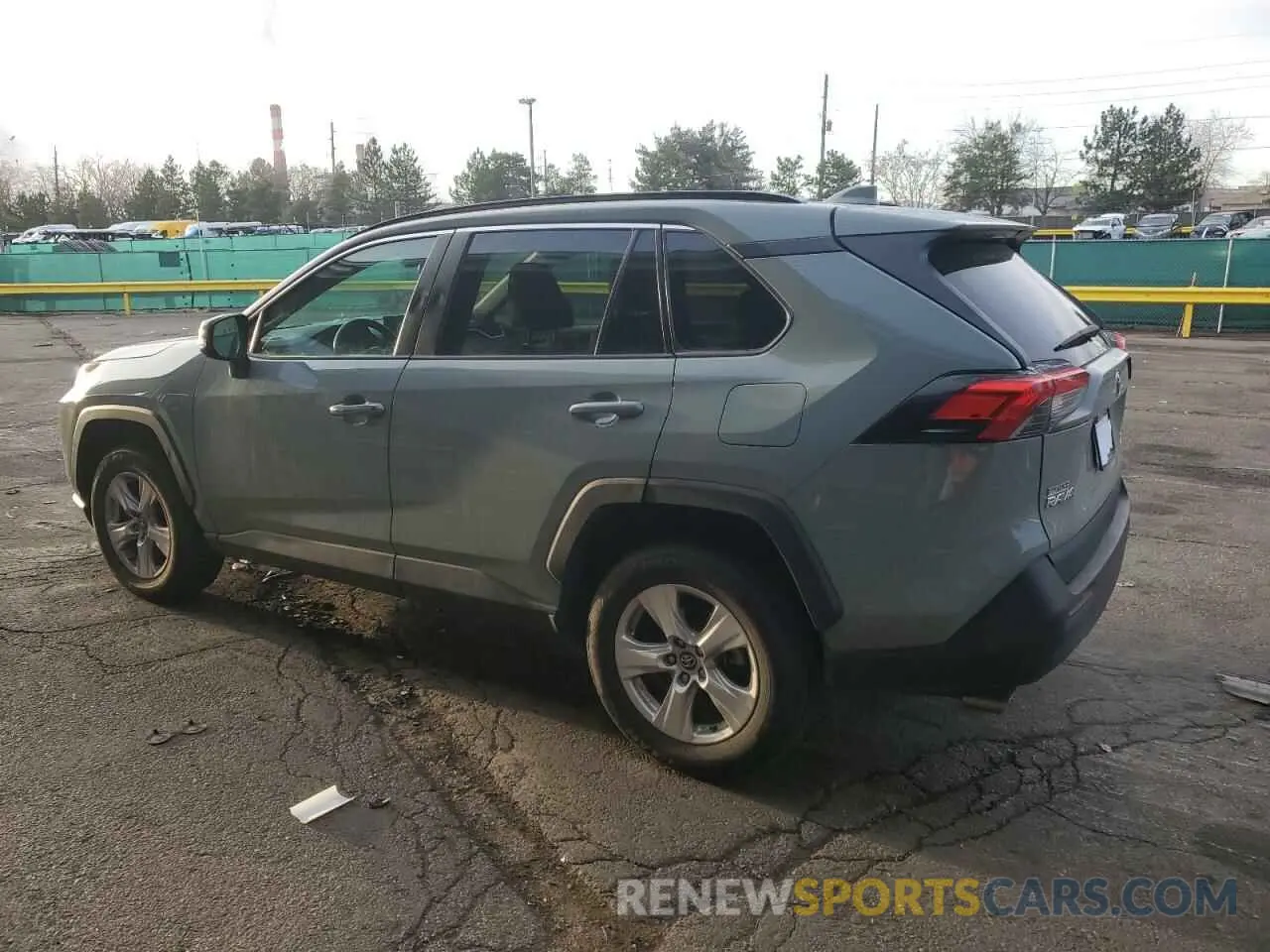 2 Photograph of a damaged car 2T3P1RFV0MW155197 TOYOTA RAV4 2021