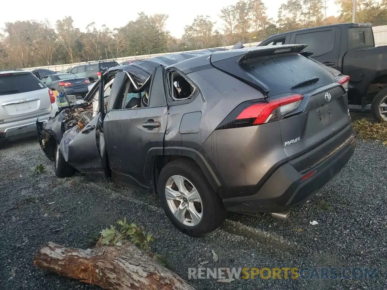 2 Photograph of a damaged car 2T3P1RFV0MW174204 TOYOTA RAV4 2021