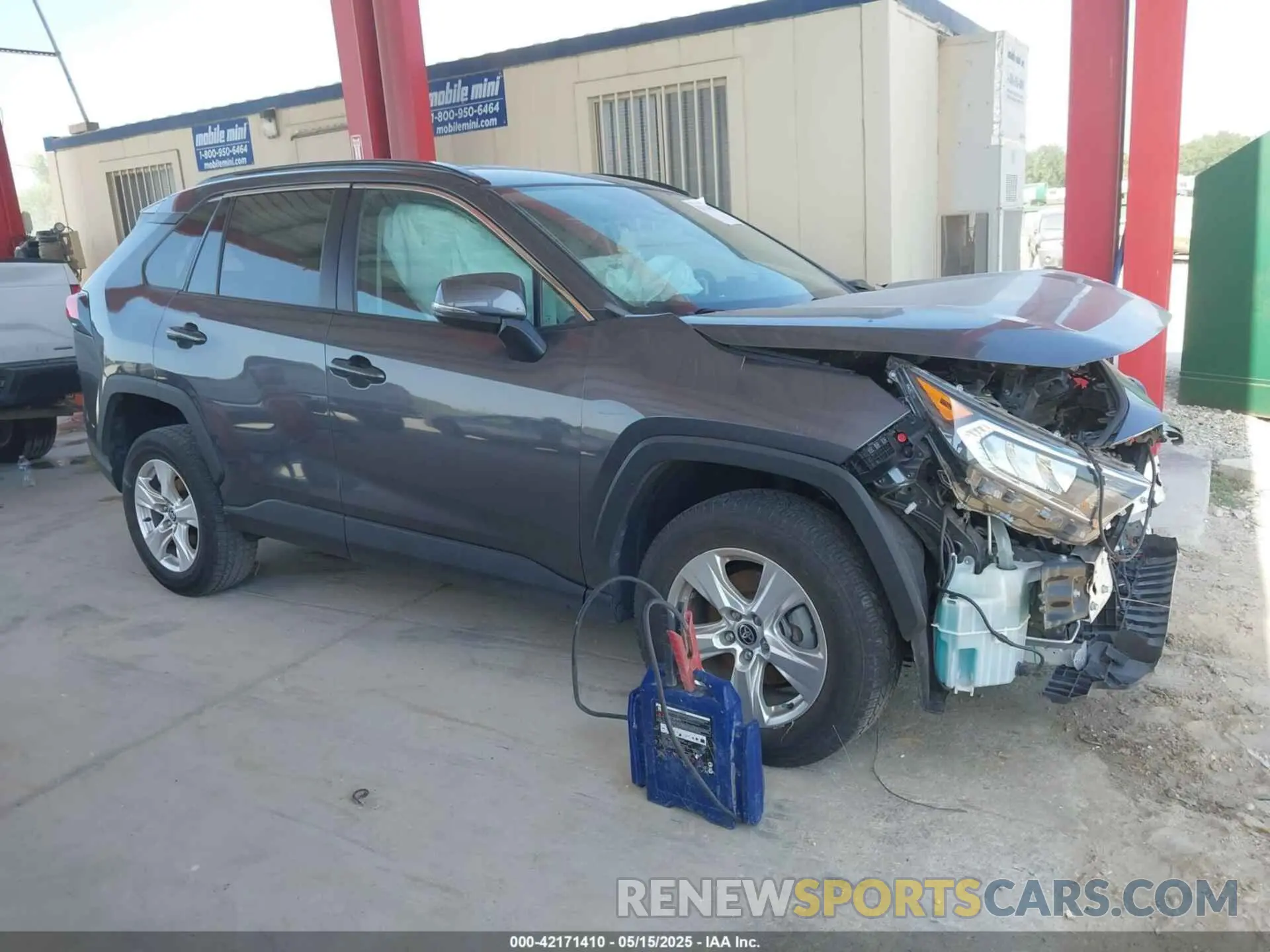 14 Photograph of a damaged car 2T3P1RFV0MW186157 TOYOTA RAV4 2021