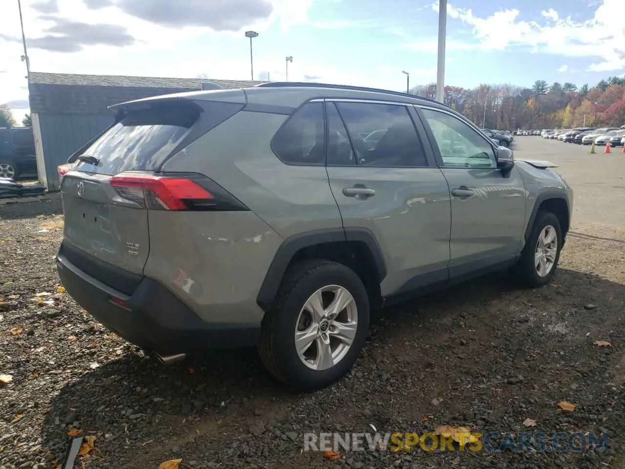 3 Photograph of a damaged car 2T3P1RFV0MW202065 TOYOTA RAV4 2021