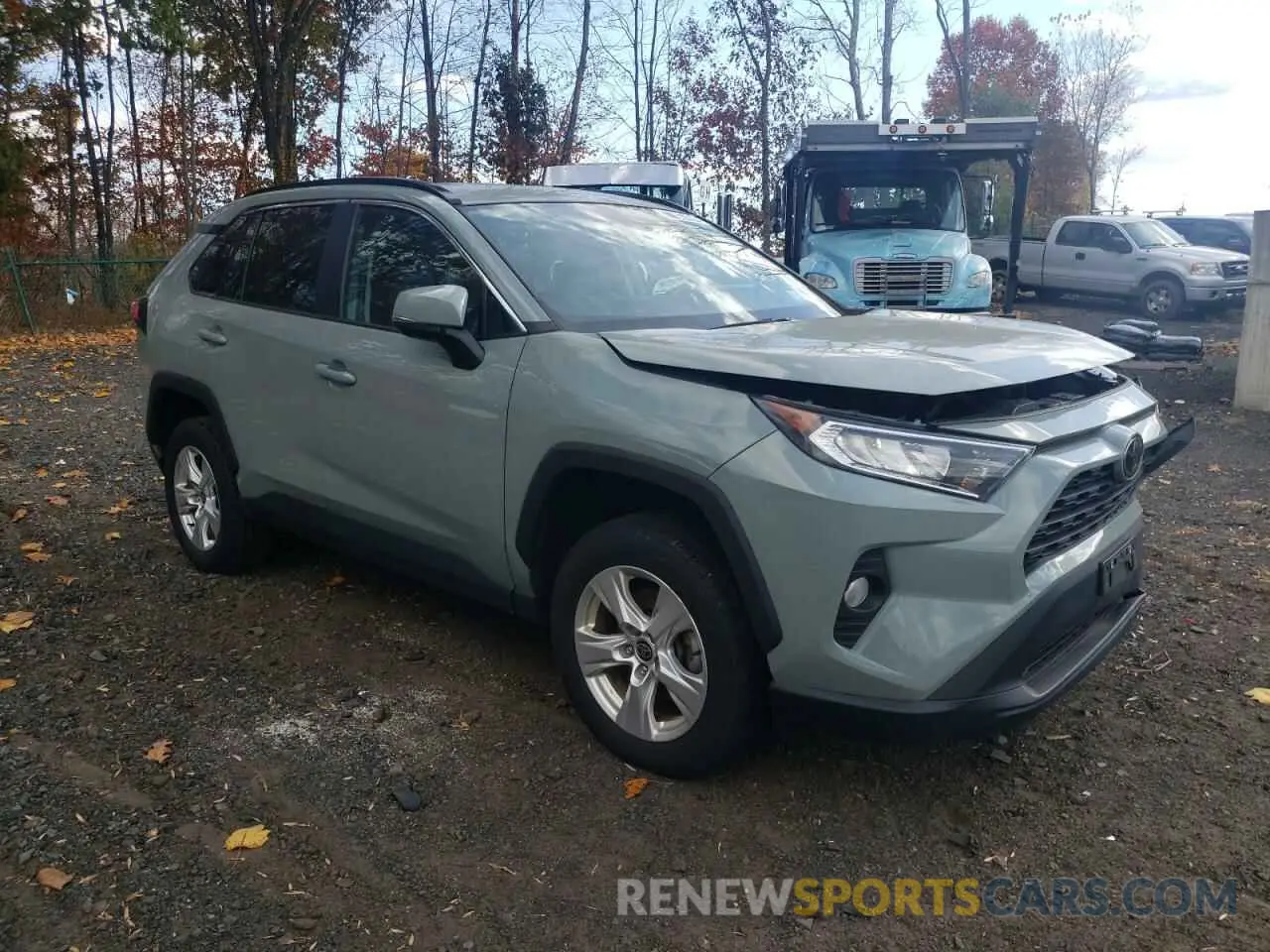 4 Photograph of a damaged car 2T3P1RFV0MW202065 TOYOTA RAV4 2021