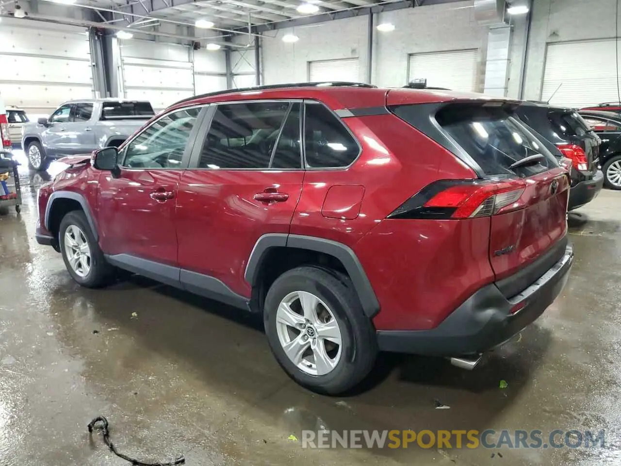 2 Photograph of a damaged car 2T3P1RFV0MW206150 TOYOTA RAV4 2021