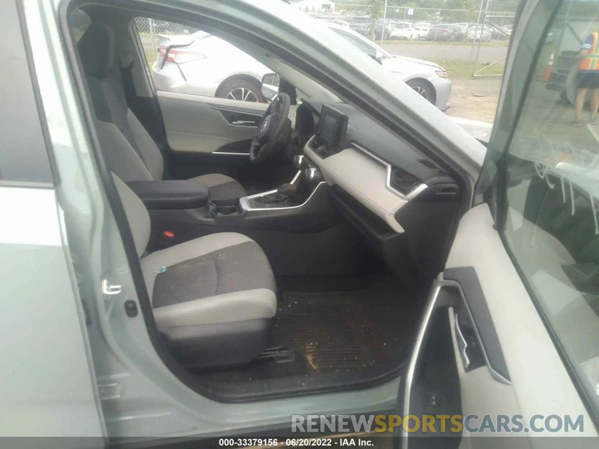 5 Photograph of a damaged car 2T3P1RFV0MW217276 TOYOTA RAV4 2021