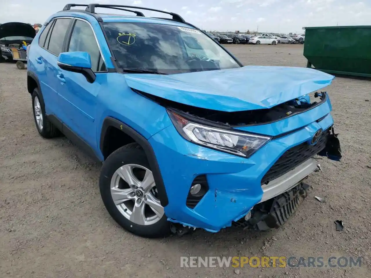 1 Photograph of a damaged car 2T3P1RFV0MW238564 TOYOTA RAV4 2021