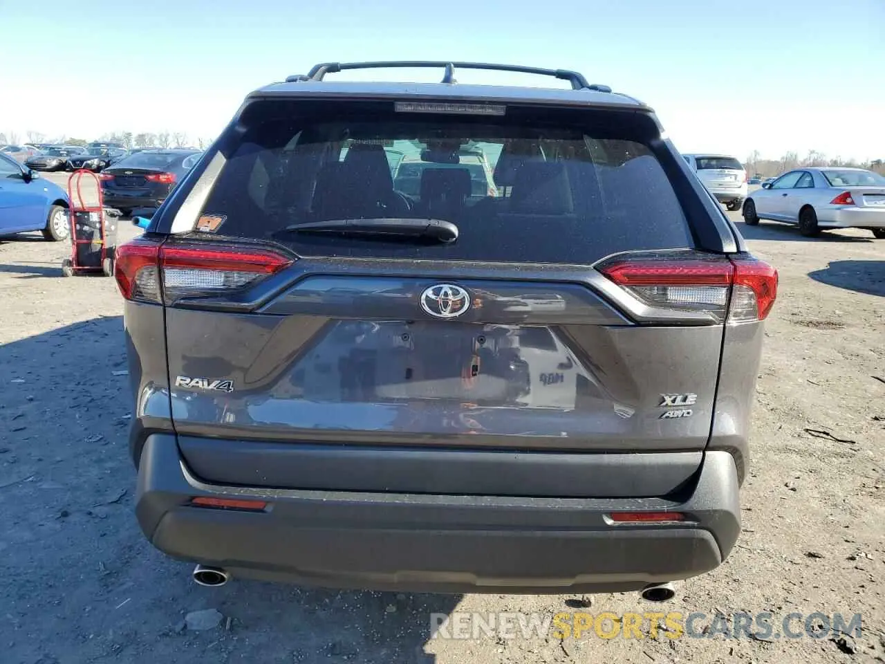 6 Photograph of a damaged car 2T3P1RFV0MW241920 TOYOTA RAV4 2021