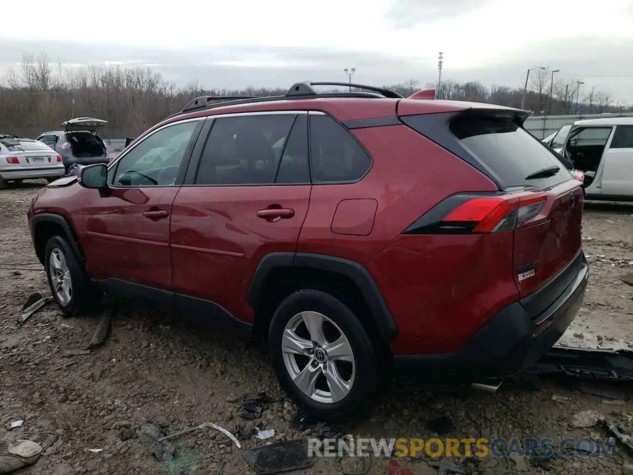 2 Photograph of a damaged car 2T3P1RFV0MW242744 TOYOTA RAV4 2021