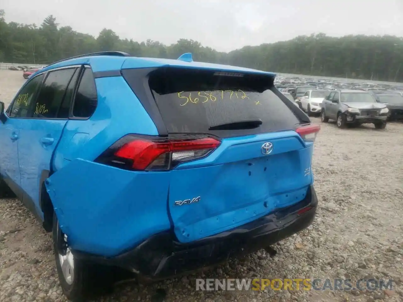 9 Photograph of a damaged car 2T3P1RFV1MC145411 TOYOTA RAV4 2021