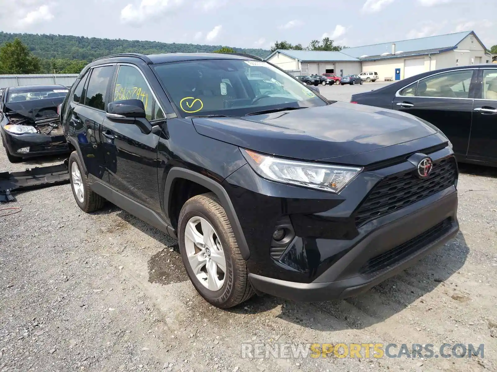 1 Photograph of a damaged car 2T3P1RFV1MC162659 TOYOTA RAV4 2021