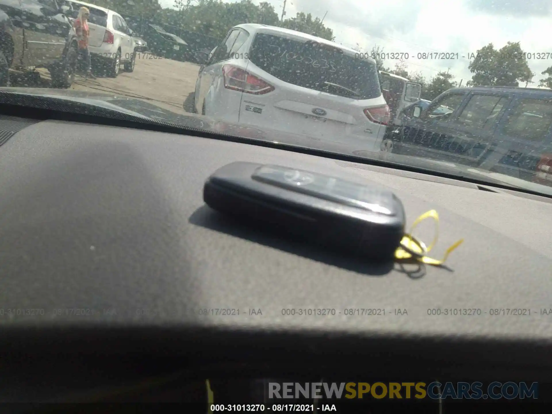 11 Photograph of a damaged car 2T3P1RFV1MC166534 TOYOTA RAV4 2021