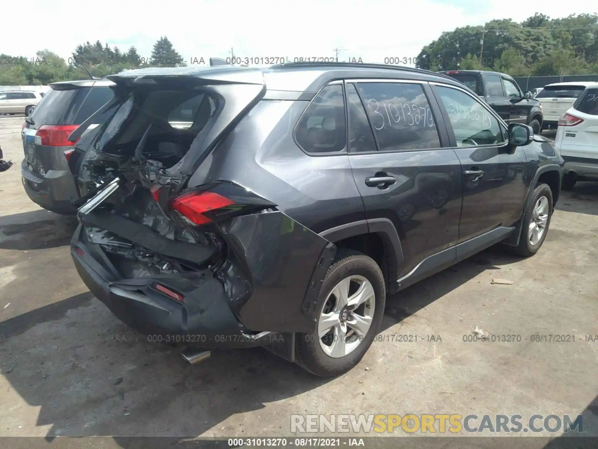 4 Photograph of a damaged car 2T3P1RFV1MC166534 TOYOTA RAV4 2021