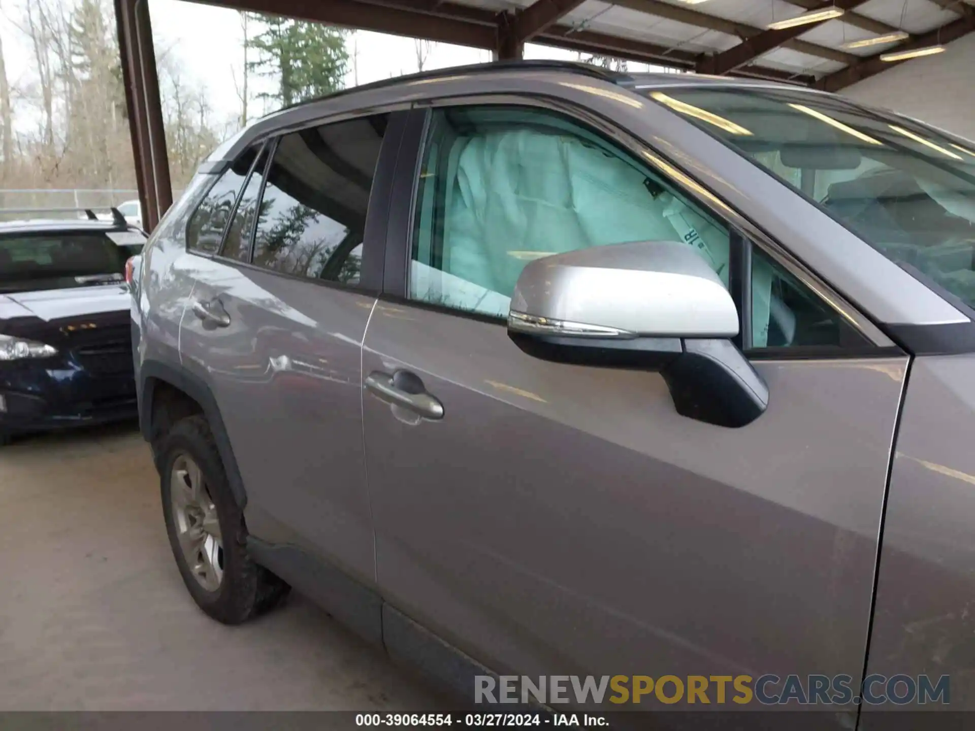 13 Photograph of a damaged car 2T3P1RFV1MC168106 TOYOTA RAV4 2021