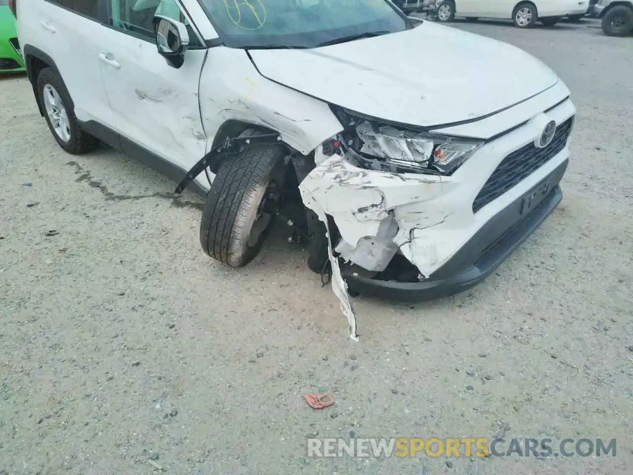 9 Photograph of a damaged car 2T3P1RFV1MC170597 TOYOTA RAV4 2021