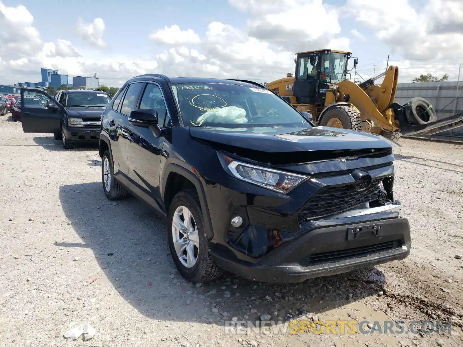 1 Photograph of a damaged car 2T3P1RFV1MC171510 TOYOTA RAV4 2021