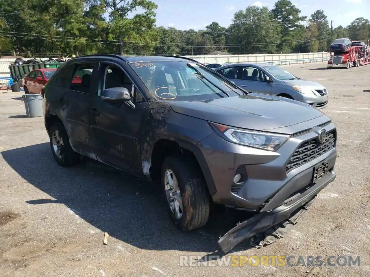 9 Photograph of a damaged car 2T3P1RFV1MC171586 TOYOTA RAV4 2021